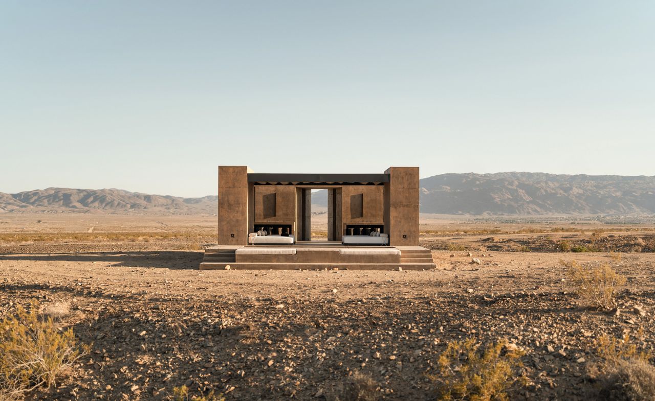 Folly Mojave, an off-grid desert retreat