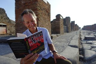 TV Tonight Richard E Grant is in Italy, following in the footsteps of some of his favourite authors.