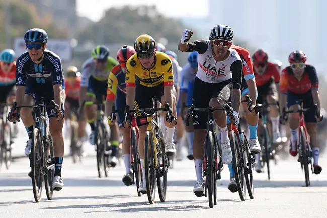 Sebastian Molano esulta nella quinta tappa del Tour of Guangxi (Photo credit: Getty Images)