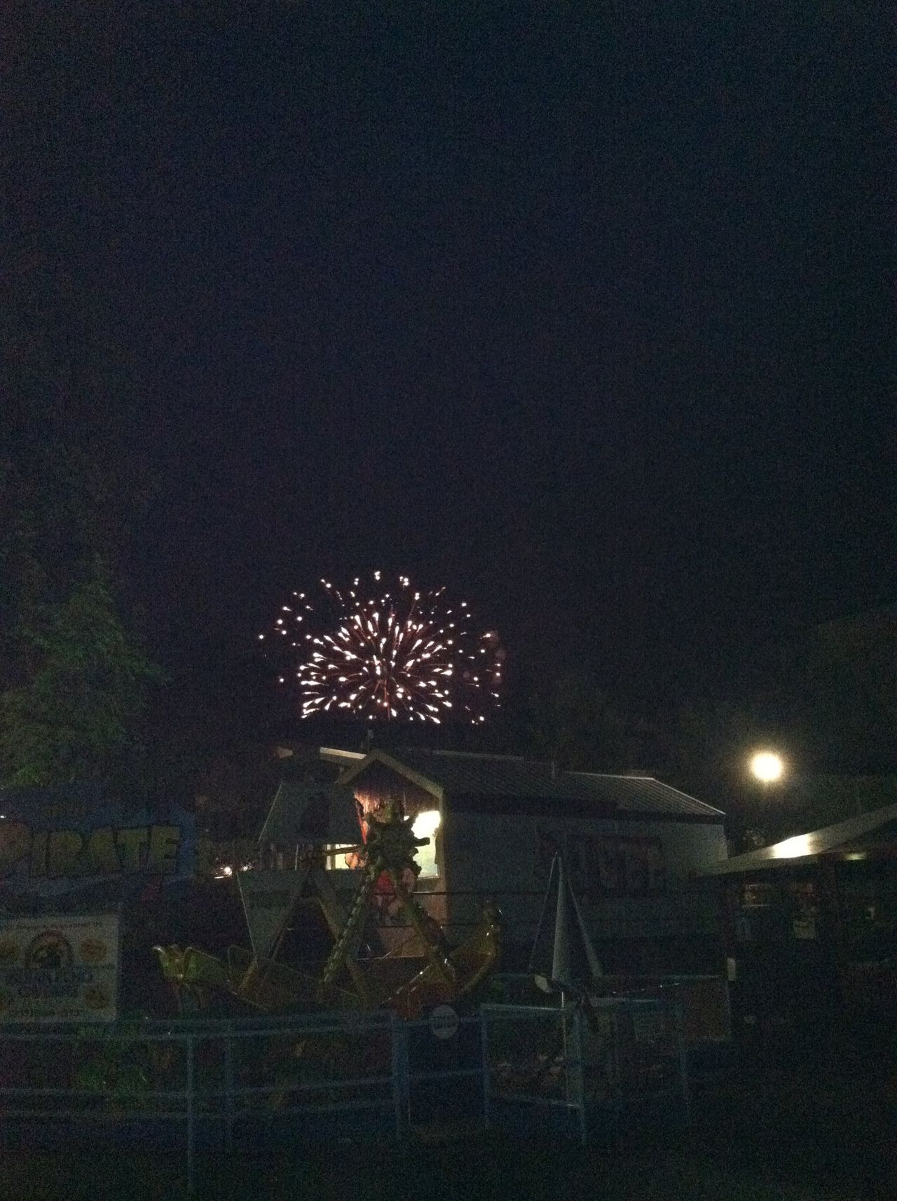 iPhone 4 fireworks