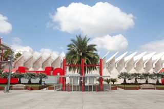 Exterior view of the Los Angeles County Museum of Art