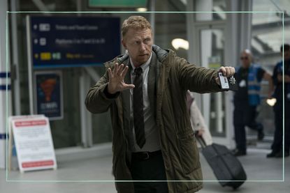 Kevin McKidd as Chris in Six Four