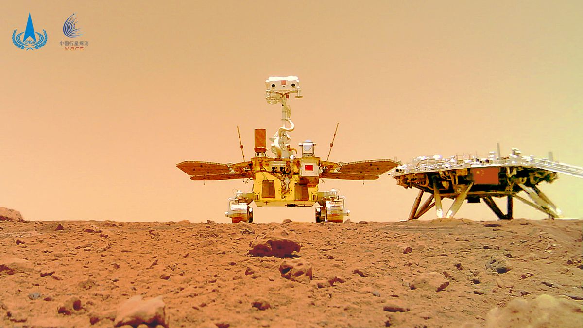 Hear the 1st sounds on Mars from China's Zhurong rover and watch it drive in new video