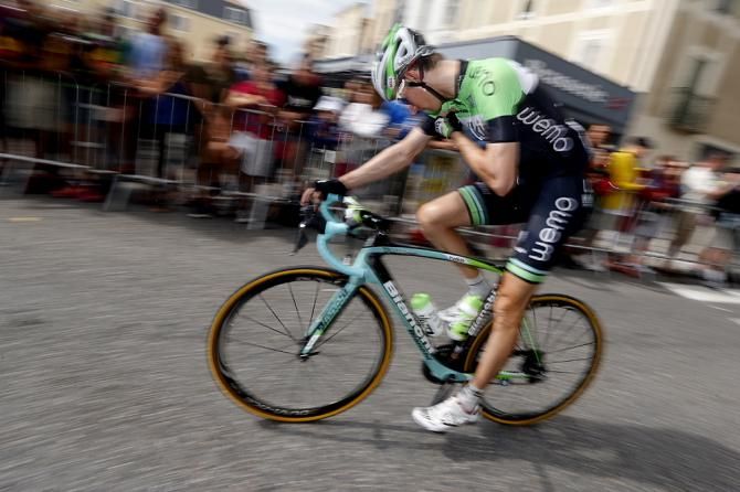 Bauke Mollema (Belkin) heads to the start