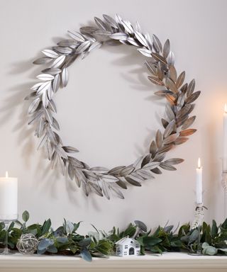 Christmas wreath sales White Company