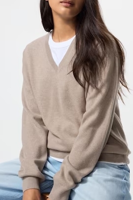 Uniqlo, 100% Cashmere V Neck Jumper