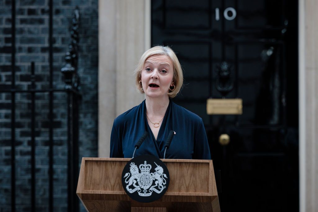 Liz Truss resigns