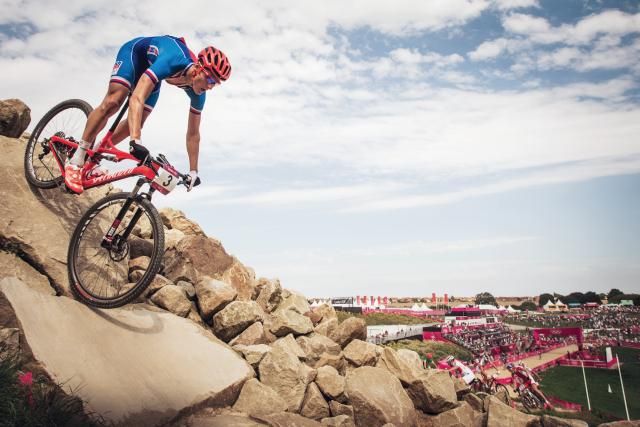 Jaroslav Kulhavy on his way to winning the 2012 Olympic Games mountain bike race in London.