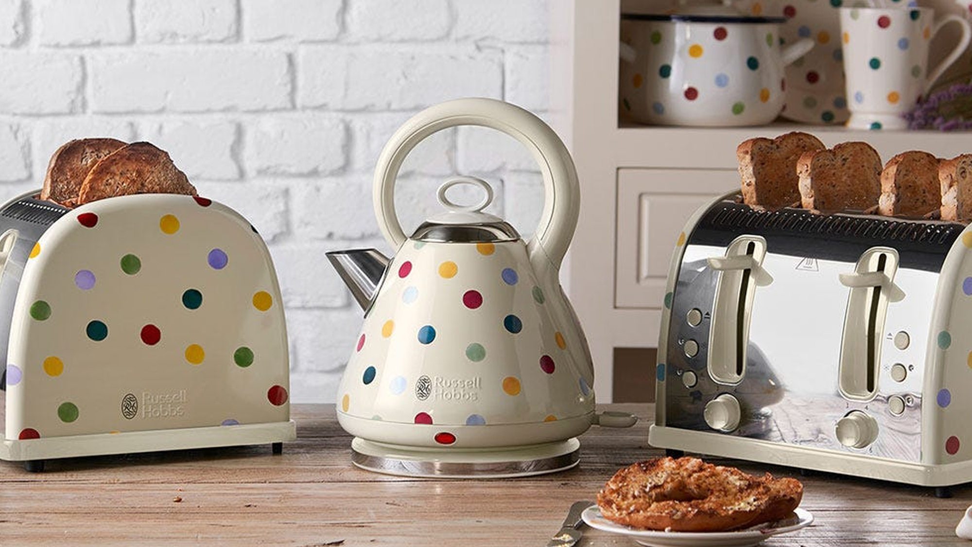 Russell Hobbs Emma Bridgewater Polka Dot Kettle review | Tom's Guide