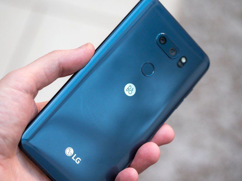 LG V30 Moroccan Blue