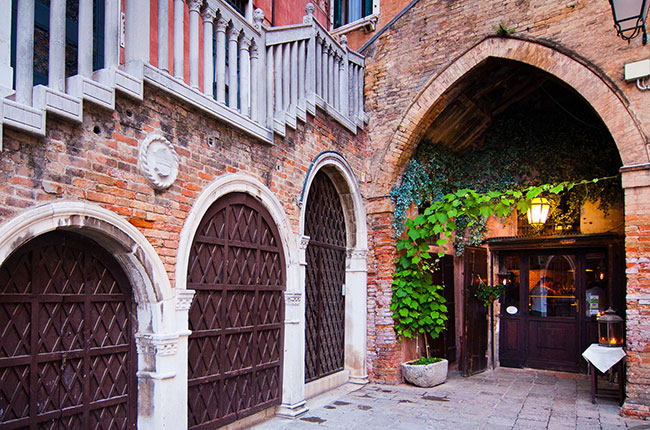 restaurants in venice