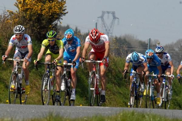 Maxime M&eacute;d&eacute;rel (Big Mat Auber 93) suffers in the escape