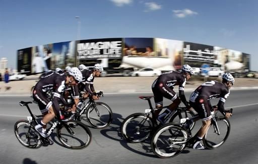 Cerv&eacute;lo set off in the Qatar opener. They would be penalised for pushing during the stage