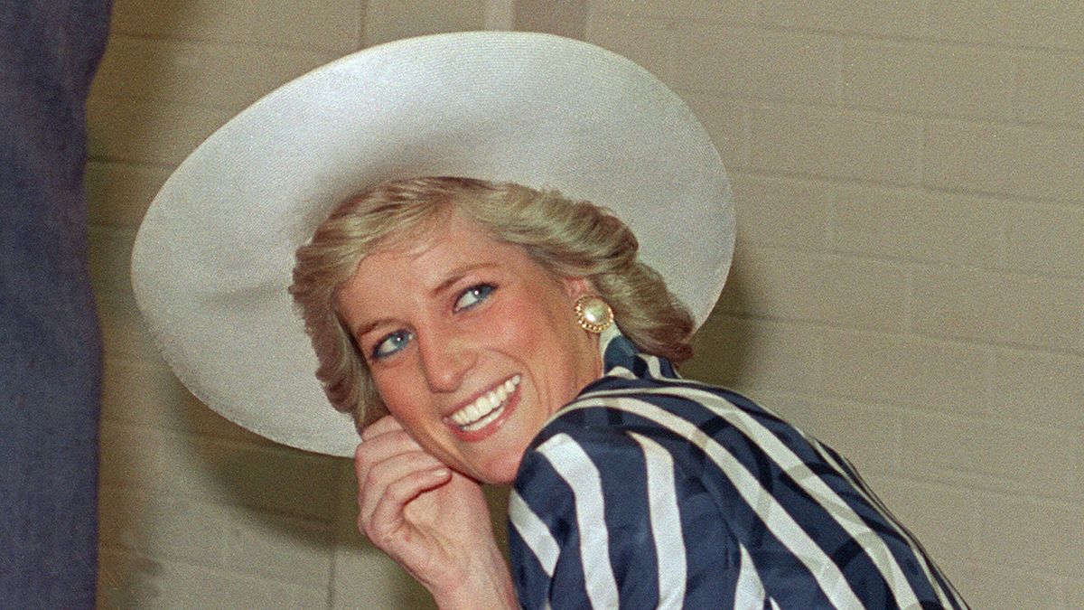 Princess Diana Was Underprepared and Had No Idea What She Was Getting Into When She Married Prince Charles, Friend Says: "She Was Just Trying To Do Her Best" - Vimarsana News