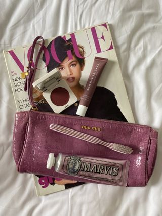 yeXQNvYnUViF8of6Jt8vfG-320-80 منتجات التجميل المفضلة لماريانا هيويت