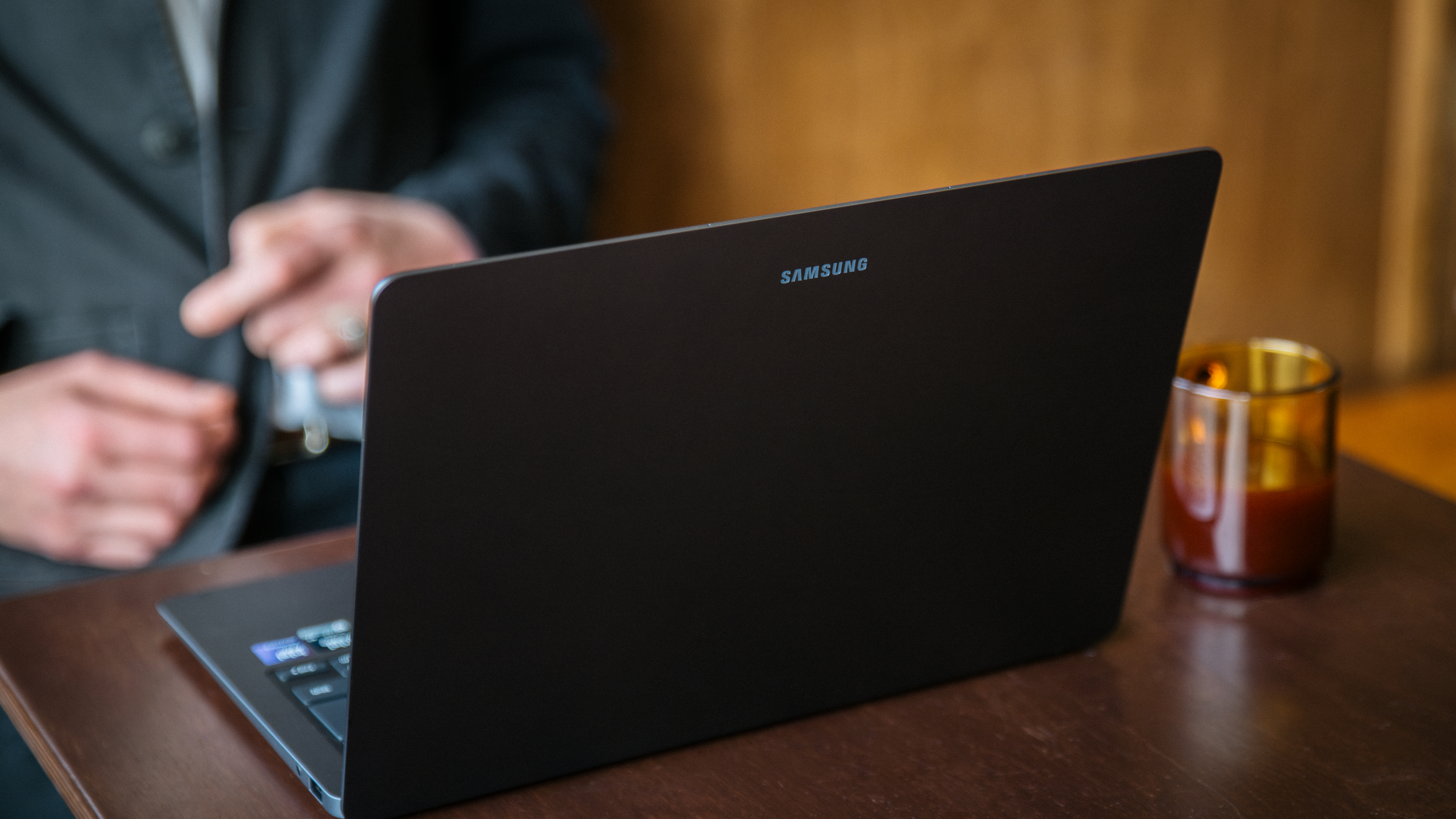 Samsung Galaxy Book6 Pro