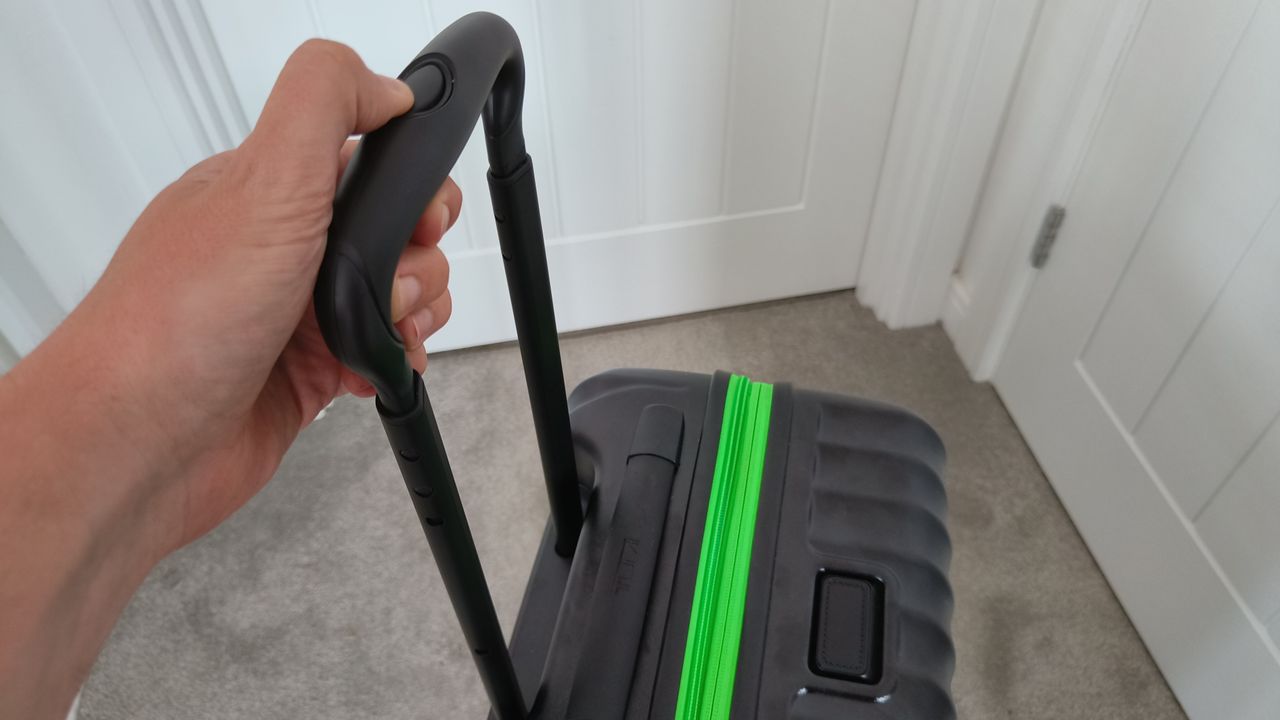 Tumi Razer International Expandable 4 Wheel Carry-On Luggage
