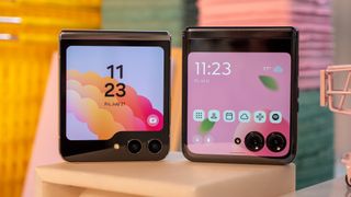 Comparing the Samsung Galaxy Z Flip 5 with the Motorola Razr Plus (2023)