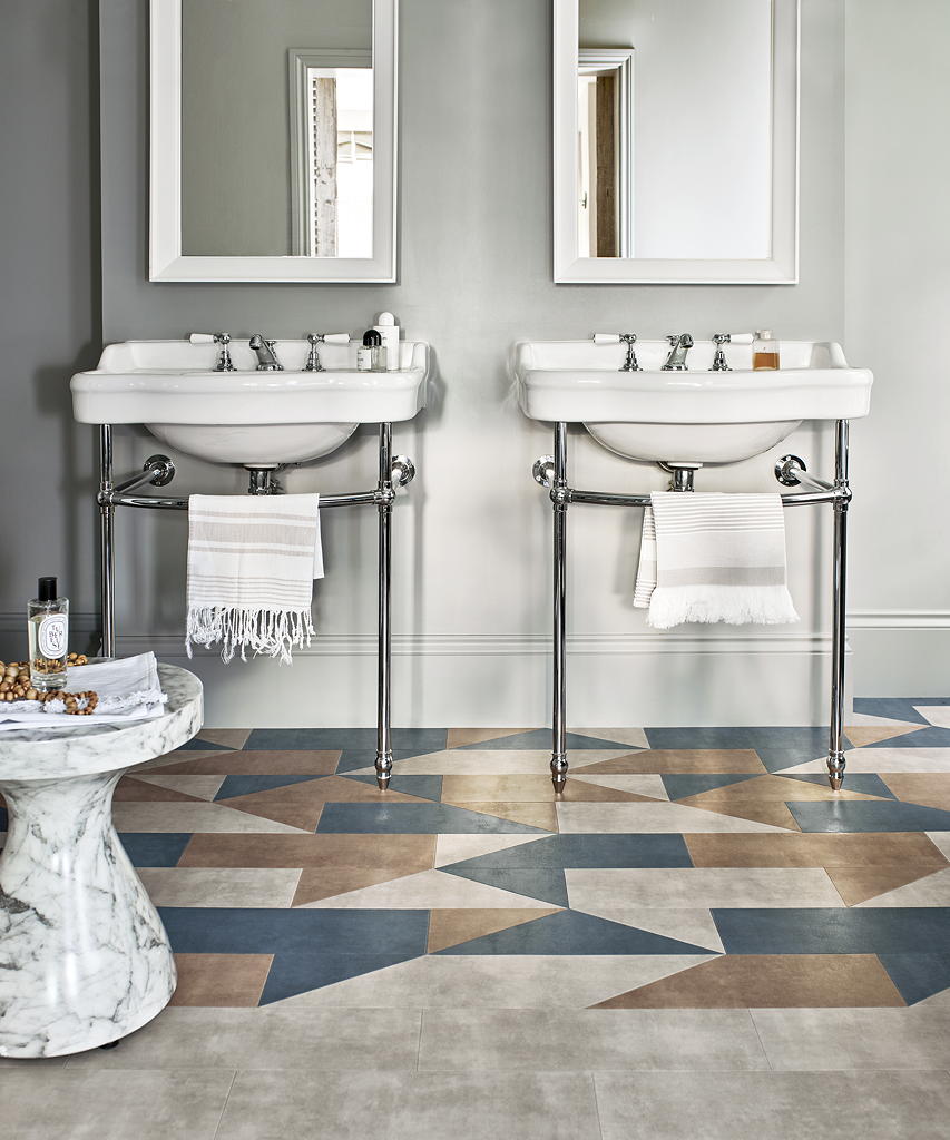How To Lay Bathroom Floor Tiles And Achieve A Truly Professional Finish Homes Gardens