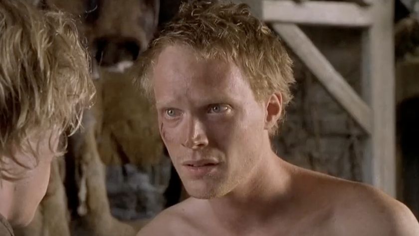 Paul Bettany, nude, as Geoffrey Chauncer in A Knight&#039;s Tale (2001). 