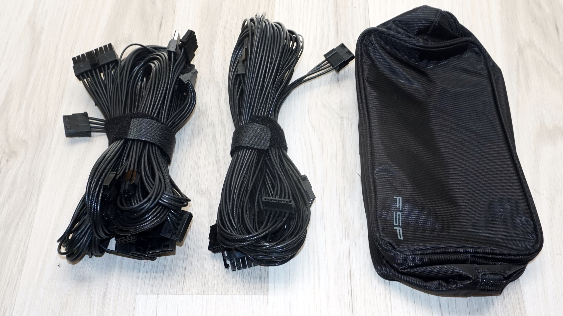 FSP Mega GM ATX 3.1 1200W