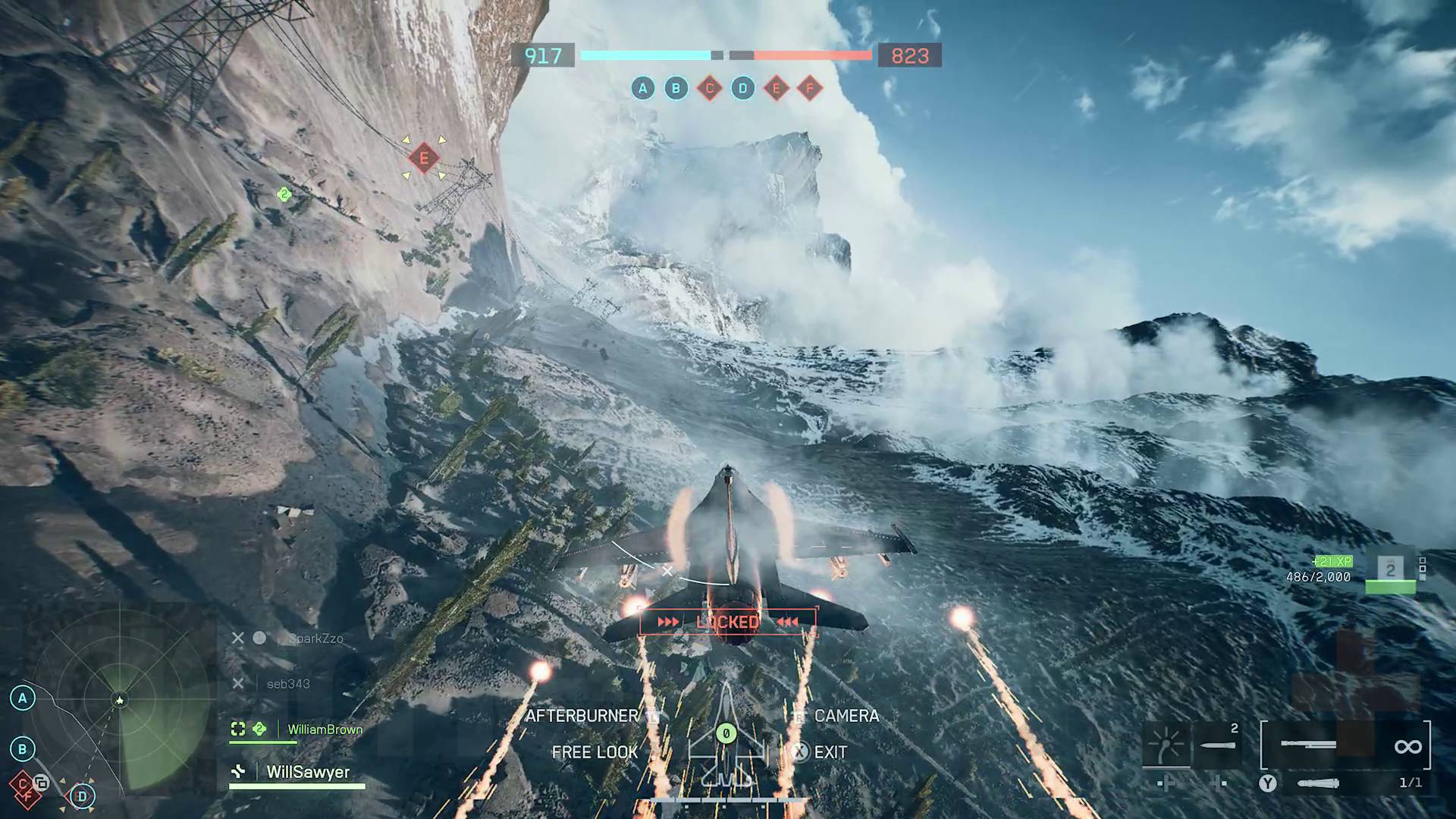 Battlefield 6 jet using flares to avoid incoming missile