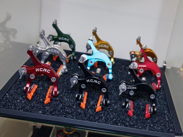 Want to see all of KCNC's available brake caliper colors? Check them out at the Fairwheel Bikes gallery.