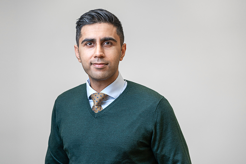 Hassan Raza's avatar