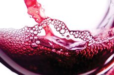 How to aerate young wines
