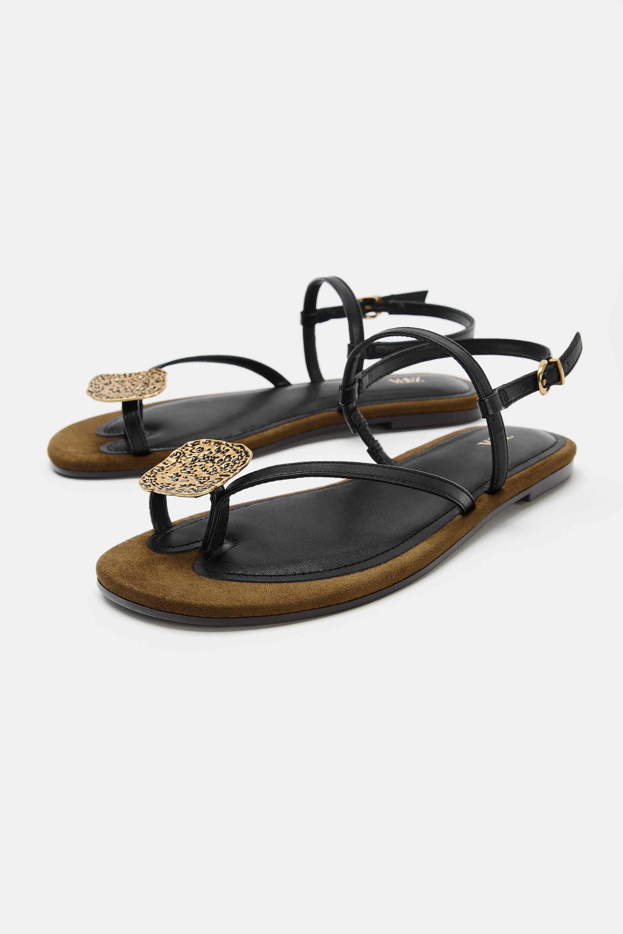 Flat Sandals With Metal Detail
