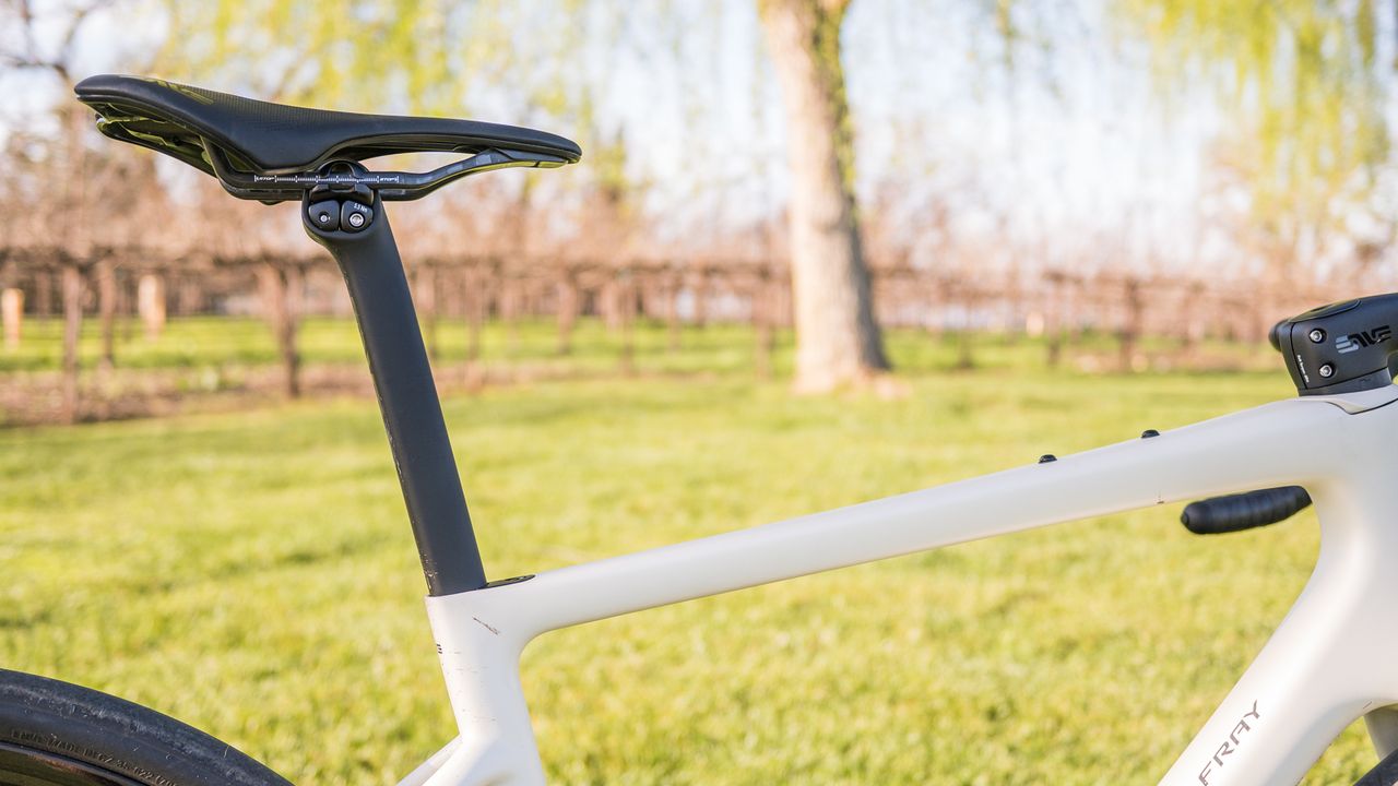 Enve Fray seat tube and bento box mounts