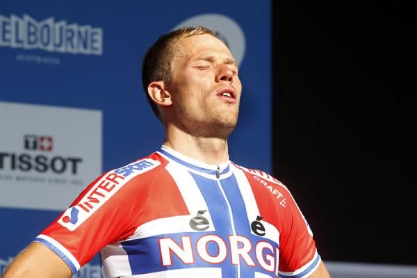 Oh&hellip;what I&rsquo;d give for a lamington: Norwegian Thor Hushovd takes in the moment as he becomes not just the first from the Scandinavian country to win the elite men&rsquo;s road race, but the first Norwegian medalist in the road race.