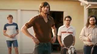 Ashton Kutcher first look at playing Steve Jobs in trailer.