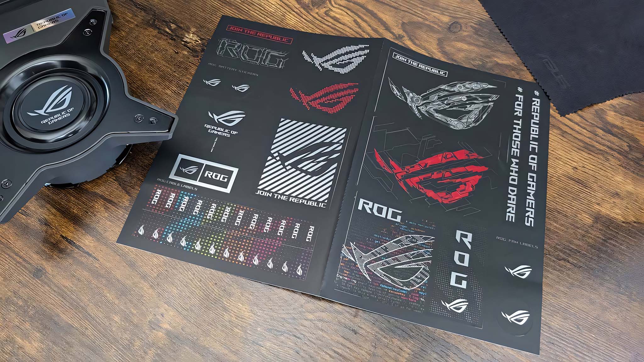 ASUS ROG Strix OLED 27-inch XG27AQDMG stickers.