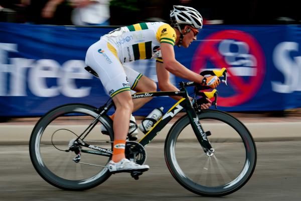 Perth Crits race 1