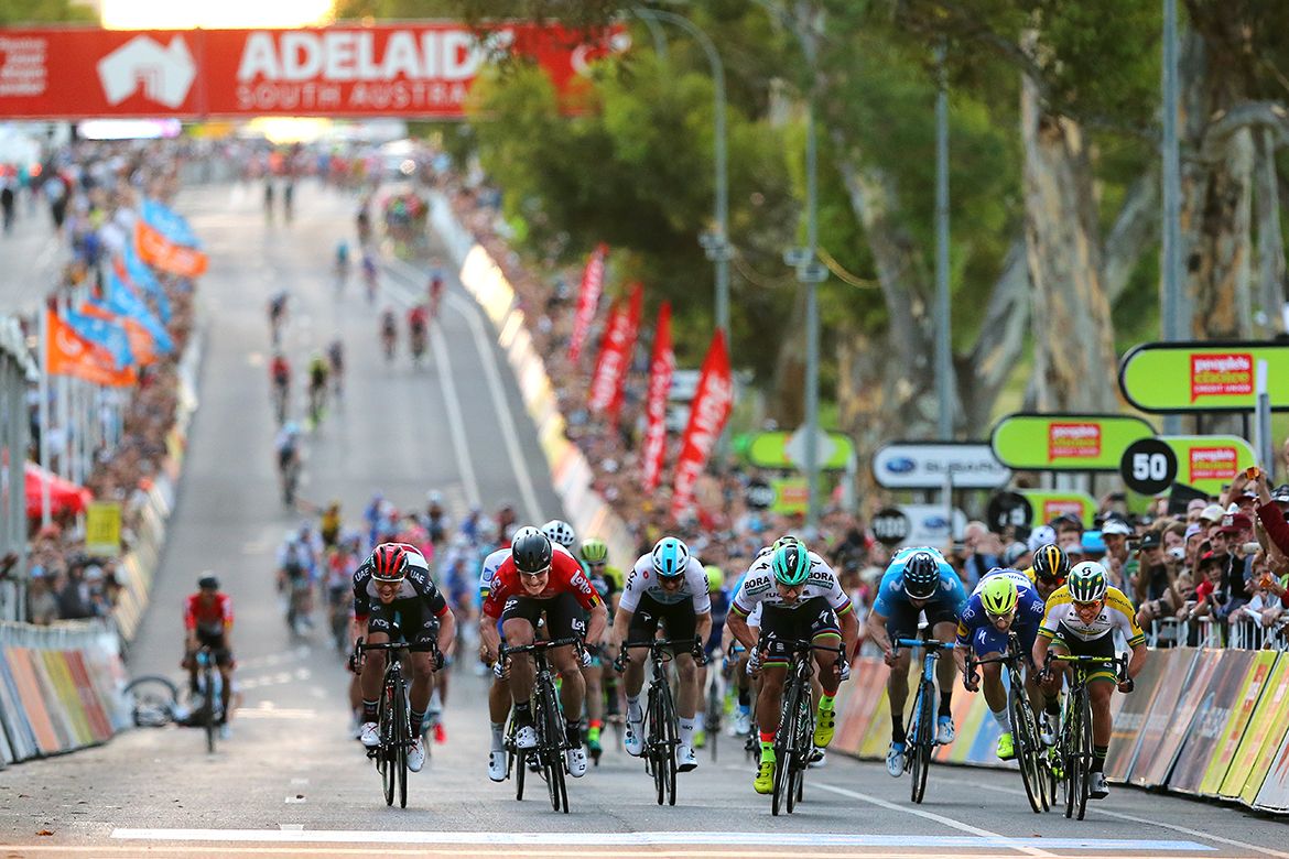 Peter Sagan kicks for the line at the People's Choice Classic.