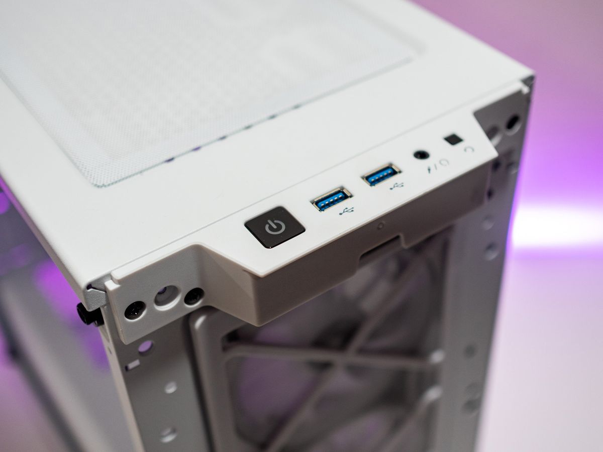 Corsair iCUE 465X review