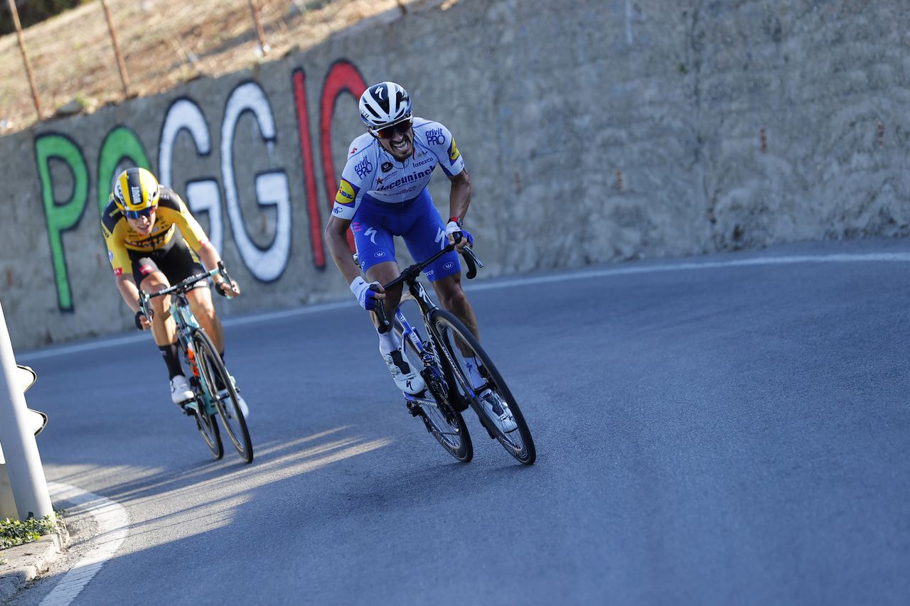 Alaphilippe surges clear on the Poggio