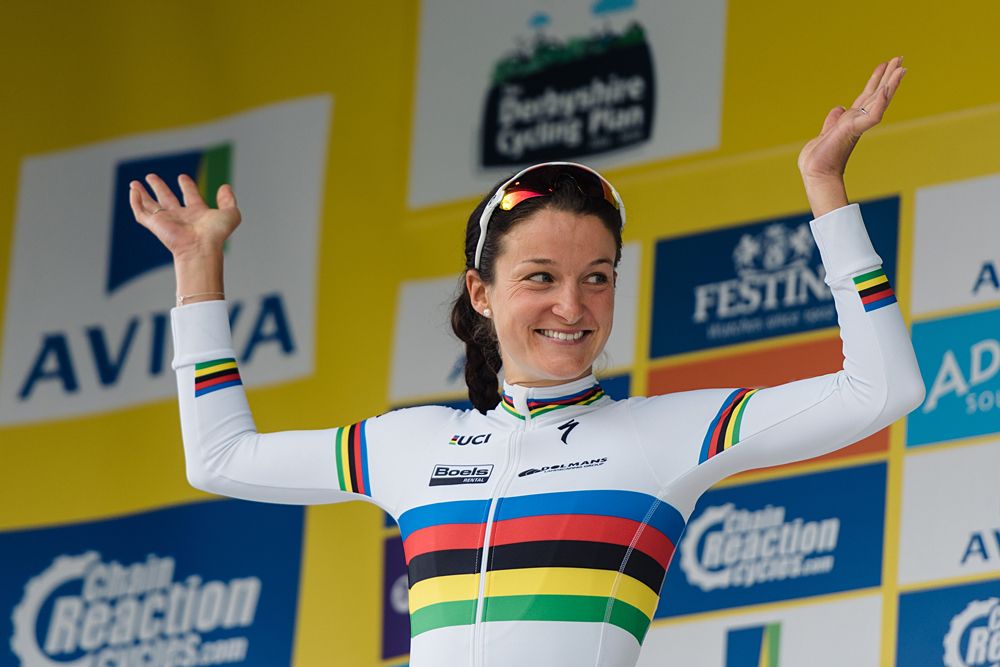 World Champion, Lizzie Armitstead prepares to don the race leader's jersey at Aviva Women's Tour 2016 - Stage 3