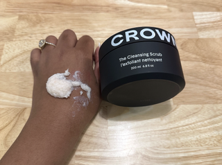 Ariel Baker showing the texture of the Crown Affair Scalp Scrub