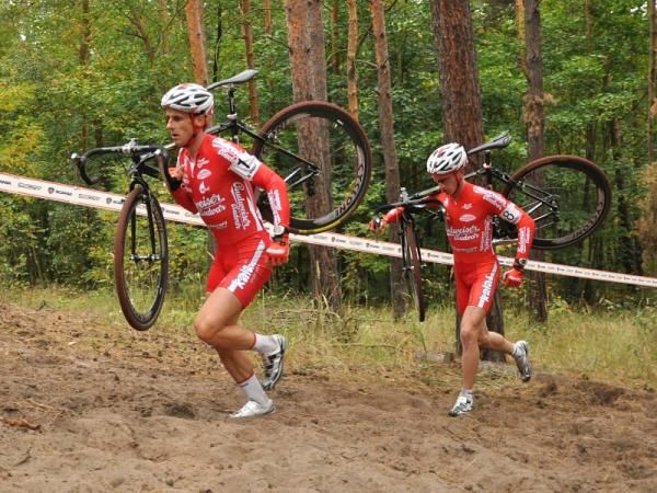 Cyklo Team Budvar T&aacute;bor teammates Martin B&iacute;na, left, and Ondrej Bambula tackle a run-up.