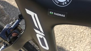 A small sticker denotes Thomas' bike alongside the custom finishes