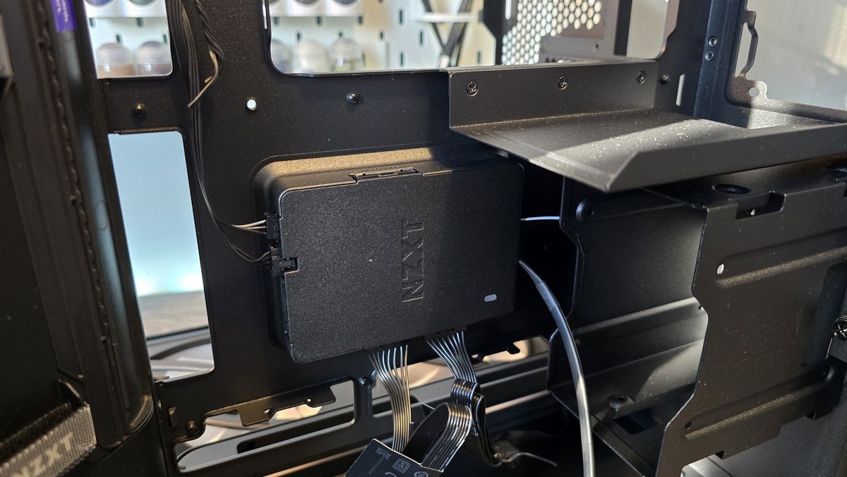 NZXT H9 Flow RGB+ PC case