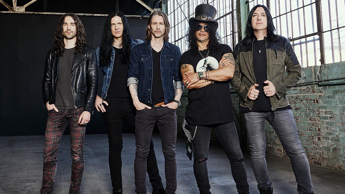 Slash featuring Myles Kennedy and the Conspirators