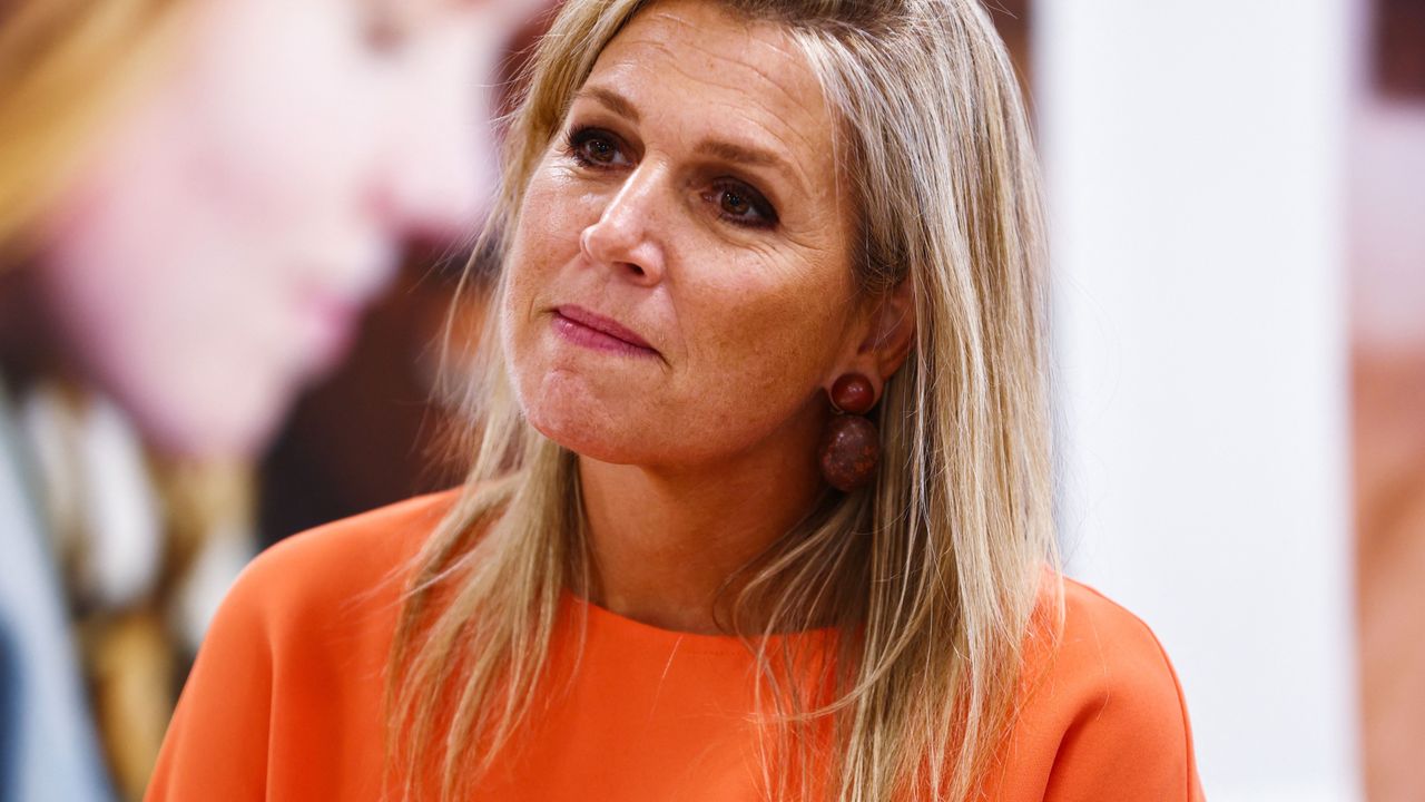 Queen Maxima orange