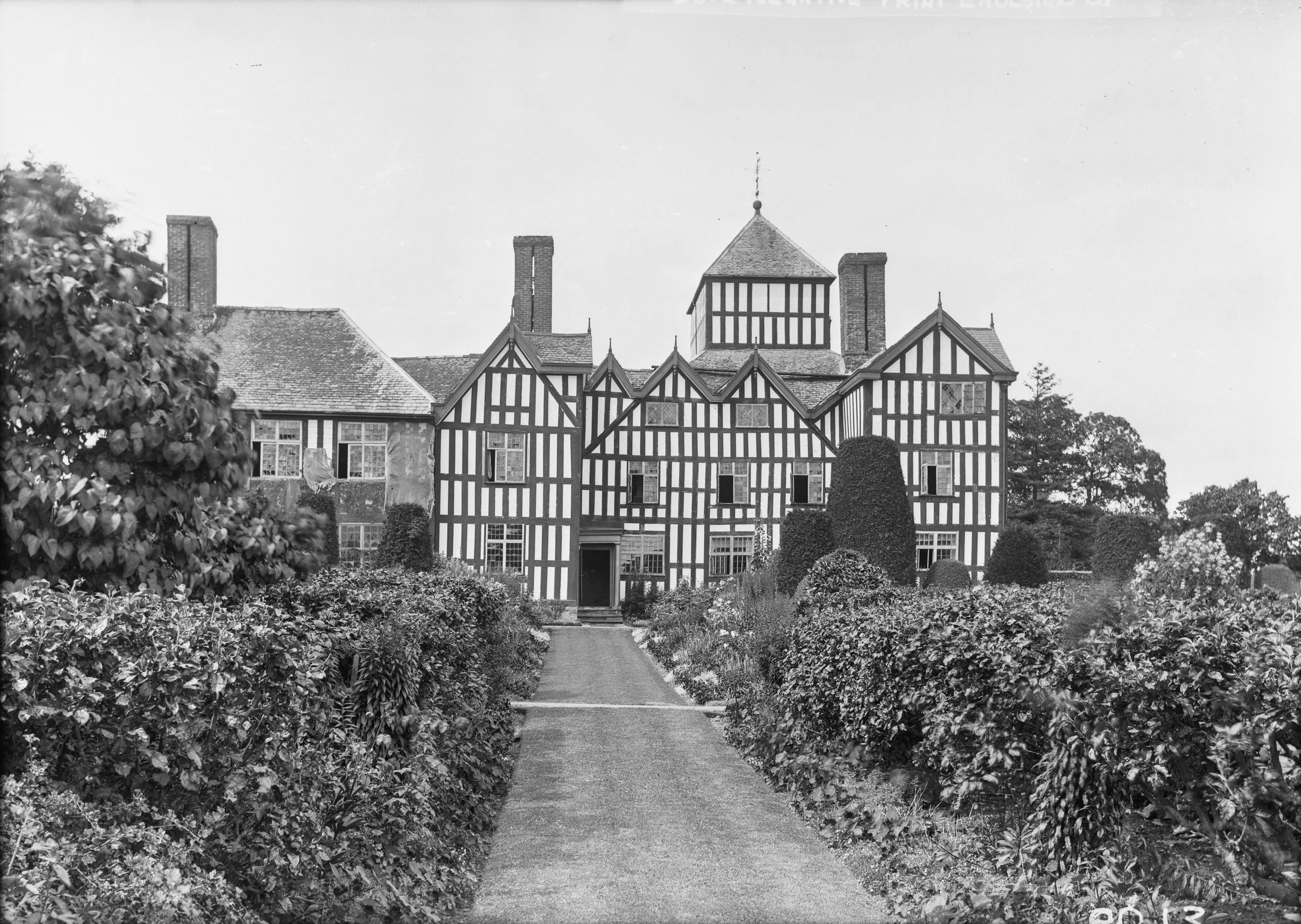 Lynmore Hall
