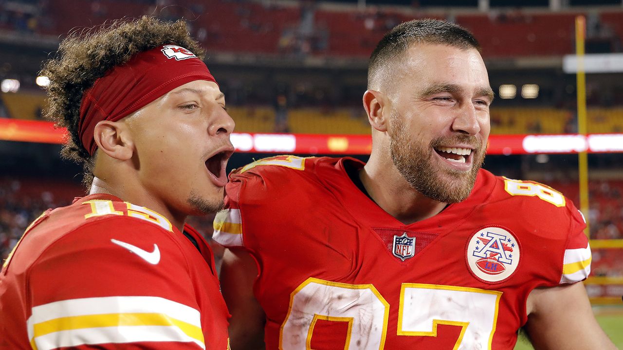 Patrick Mahomes and Travis Kelce celebrating a Kansas City Chiefs win in 2022.