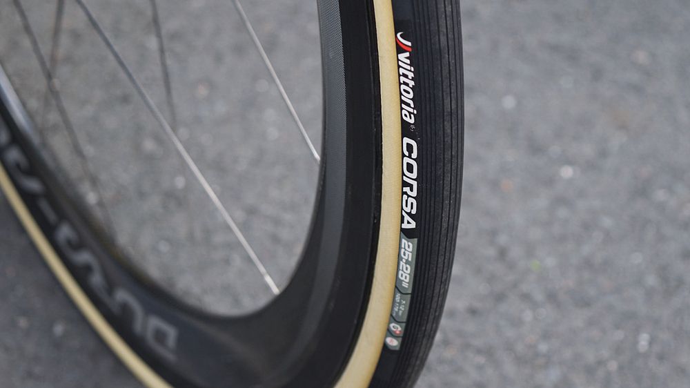 George Bennett's Bianchi Oltre XR4 - Vittoria Corsa tubulars
