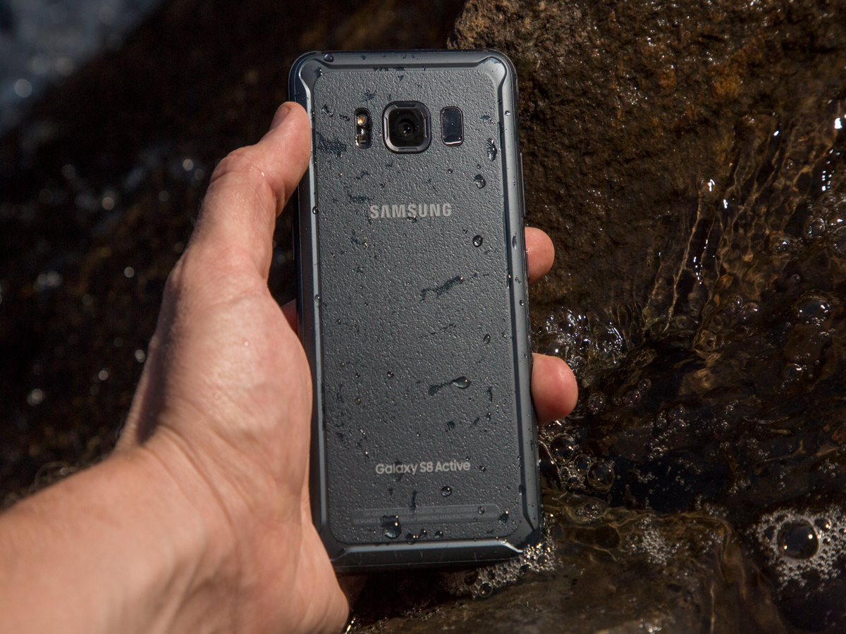 Samsung Galaxy S8 Active Review Practically Indestructible Toms Guide 4205