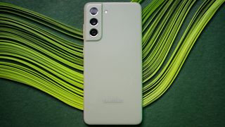 Green Samsung Galaxy S21 FE